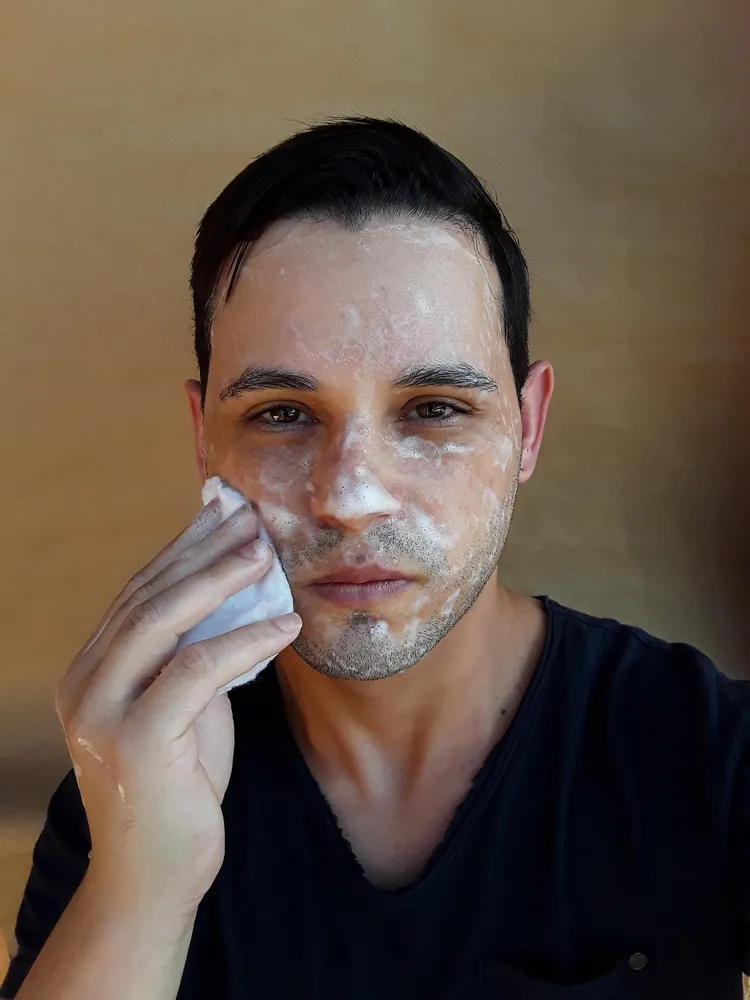 double nettoyage du visage méthode