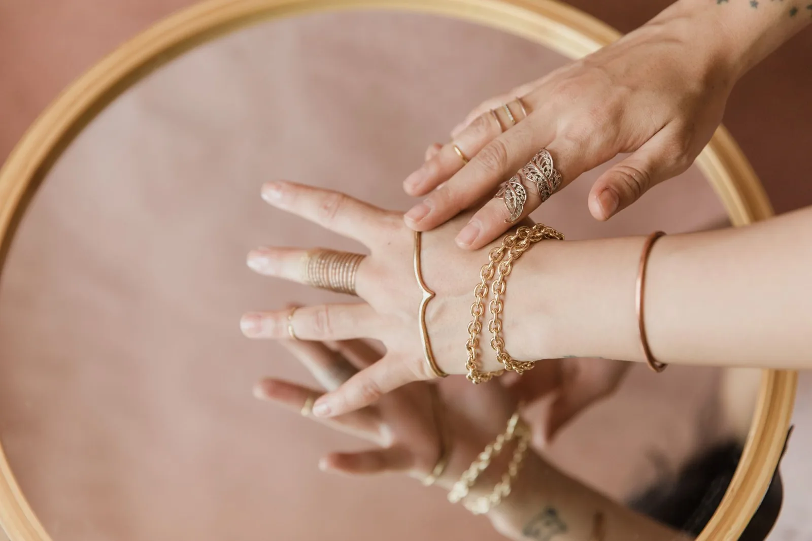 Bracelet en cuivre : bienfaits, vertus et vérités