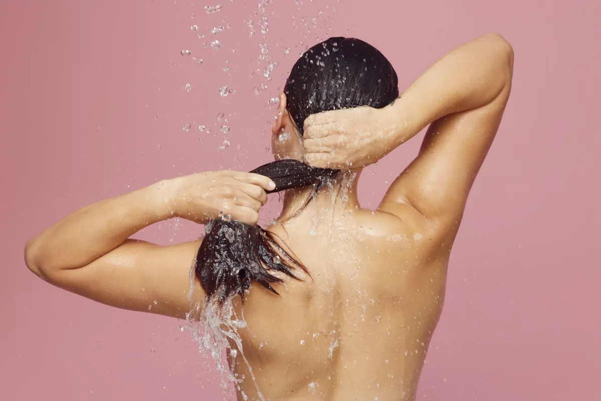 Espacer ses lavages de cheveux